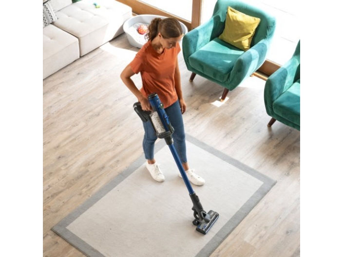 שואב אבק אלחוטי נטען דגם Henry Quick Pet מבית Henry בצבע כחול + ערכת הטבה