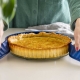 תבנית פאי מתפרקת Quiche dish עם תחתית זכוכית 26 ס”מ כחול מבית Coox